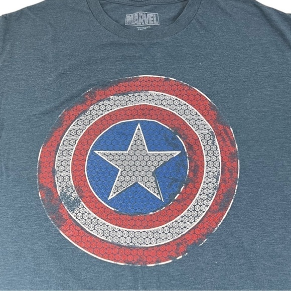 MEN’S captain america t-Shirt - Picture 3 of 6